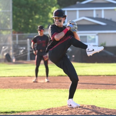 DanielDJPonce's profile picture. https://t.co/ZPYLn2ZJyf