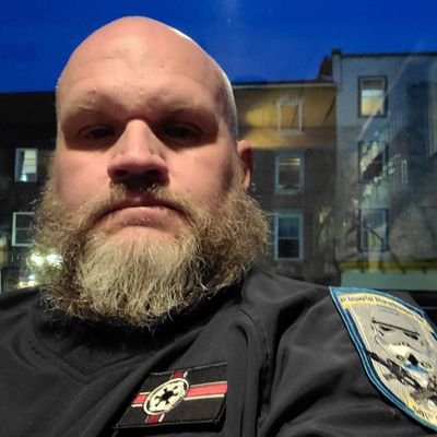 Erooster22's profile picture. Married. Agnostic. Geopolitics. Metal-head
Fun-loving Sandtrooper.
Friendly to most, friends to few