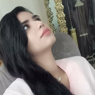 thuryaa_uu9's profile picture. Charming and beautiful