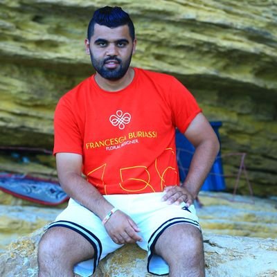 NShwarb's profile picture. ما الحياة إلا جسرا نعبره للآخرة ......فكن مسافرا متسلحا بالإيمان والصبر متزودا والامتنان والحب