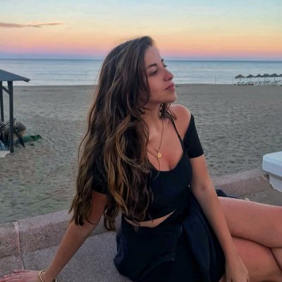 Hija y nieta de colchoneros. También periodista en @BIEspana. Antes en @EFEnoticias. ✉️:marta.godoy@henneo.com