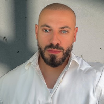 Dr Tomasz John Profile