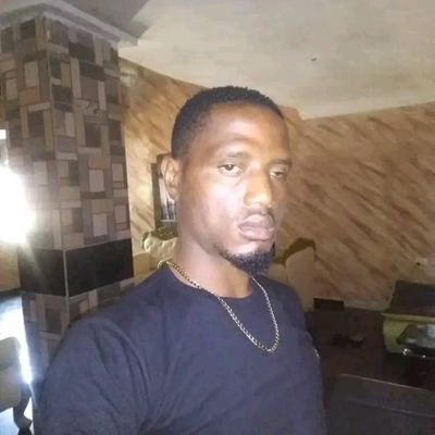 Augustinee96542's profile picture. 