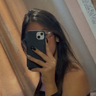 a_aninha17_'s profile picture. 