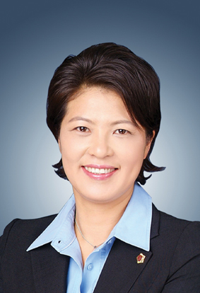 konsens2012's profile picture. 소년정책연구소 소장입니다. KONSENS는 공동관심사의 합의입니다. 소년의 미래를 위하여 소년과 사회의 행복한 합의를 연구합니다.