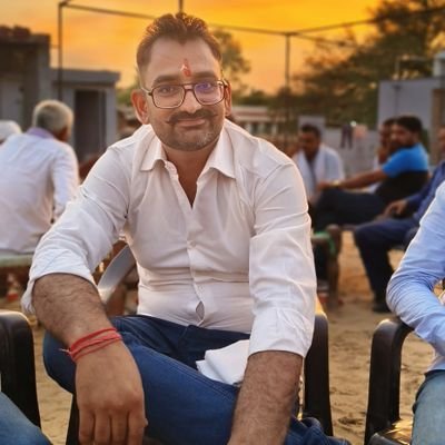 कर्मवीर योगी
#फोलो_करे_और_फोलोबेक_ले
#TeamHb #TeamHanumanbeniwal
#हनुमान_की_सेना_का_सक्रिय_सदस्य