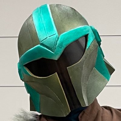 SWはよく知らないけどマンダロリアンが好き。ディン親子に祝福を。無言フォロー・いいね・リツイ失礼します。画像→教義に従っている(面を着けている)ものはご自由に。教義に反している(素面)ものは、そっと泉に沈下(モザイク等処理)をお願いします♨️ 日常・壁打ち投稿多め。