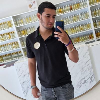 Omarbaybaeboy's profile picture. Lic.Educación fisica y deporte⚽⚾🏀🏈🎖 

Gato 🗺
MDMA🥰