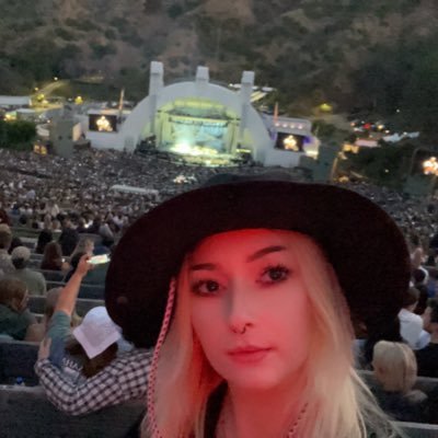 itsaSHAmE88's profile picture. SHUT UP