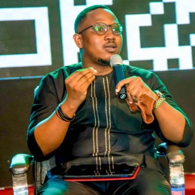 ayodejiayankola's profile picture. Senior iOS Engineer