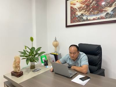 zhuhuangshan1's profile picture. 喜欢看书，运动，旅游等