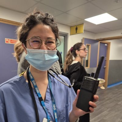 ST6 geris Spr. interests: acute frailty, pragmatic medicine, holistic care, cats, books and vacuuming.
