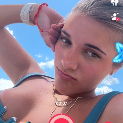EmiBortolin's profile picture.