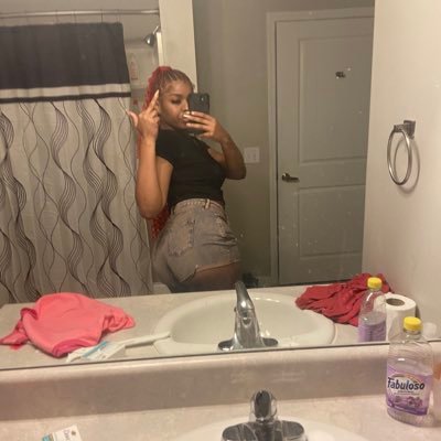 SummerFinstaa's profile picture. I just be talking😂😂