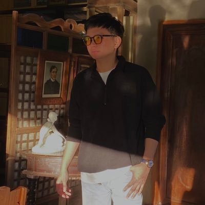 mercado_carll's profile picture. 