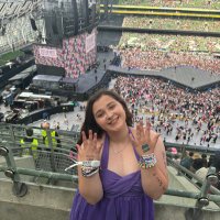 kins🕰/SAW KELSEA!!! (@fearlesskins) 's Twitter Profile