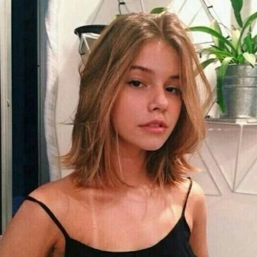 Sarsloyh9QEEt's profile picture. 