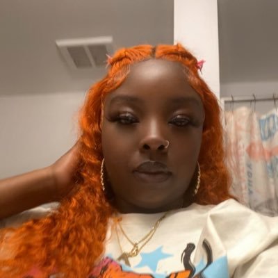 KeshaNoKaior's profile picture. Kesha this Kesha that 😌🖕🏾