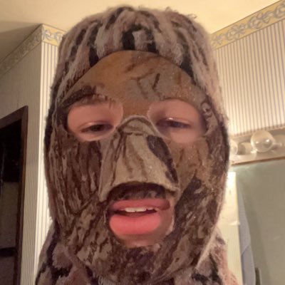 techdeckrl's profile picture. 315 bencher, average rl player