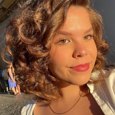 LuciaCastellan_'s profile picture. Maestra Bilingüe (UGR) y Tecnóloga Educativa (UNIA)