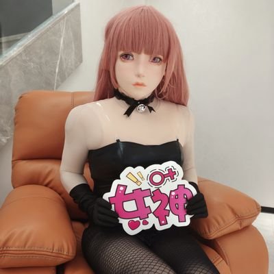 wushenliu's profile picture. 🇨🇳着ぐるみ發燒友😚，業餘蹴鞠⚽選手，段位中等偏上。騰訊QQ:632041730；小紅書：9427550589