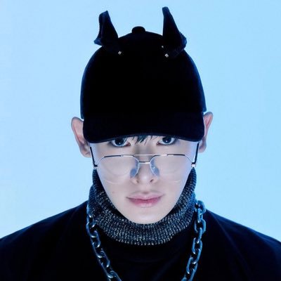 This is a fan account & has no affiliation with the artist Wonho @official__wonho Don't follow me!!😐