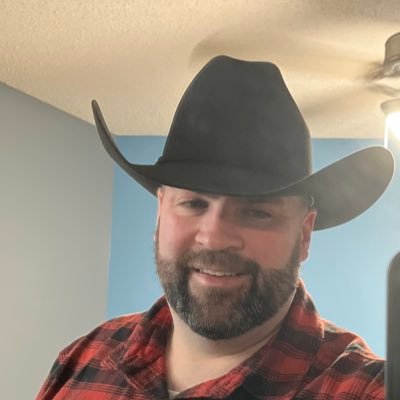 AHennemann12's profile picture. 🇺🇸🇺🇸 Patriot 🇺🇸 Small Business 🇺🇸Support OUR Troops 🇺🇸 Christian 🇺🇸 MAGA = drain the swamp, term limits, common sense, end of wokeness! 🇺🇸