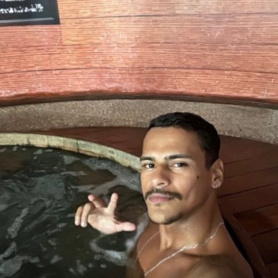 Davidcartherr's profile picture. bi 🏳️‍🌈
PEIXES.     #blacklivesmatter