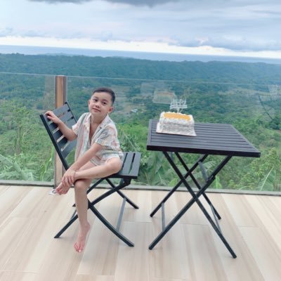 VALem0490's profile picture. 