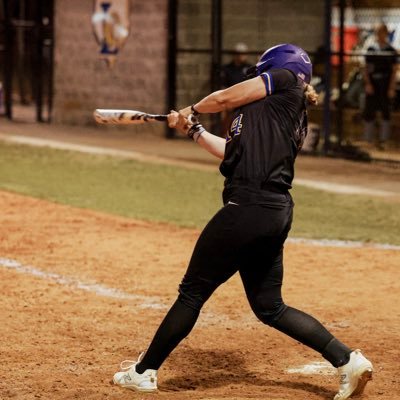 lexiet_13's profile picture. 2025 | 1st/3rd | 5.1 GPA | LHS Softball | Carolina Crushers National - Dorgan | Lenoir Rhyne Softball Commit🐻