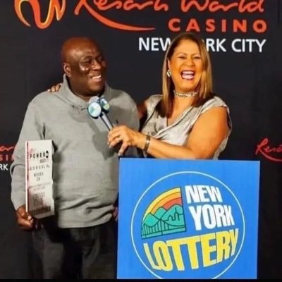 I’m Dave Johnson the winner of the Powerball lottery I won $283.3 million I'm giving out $30,000 to my first 2k followers