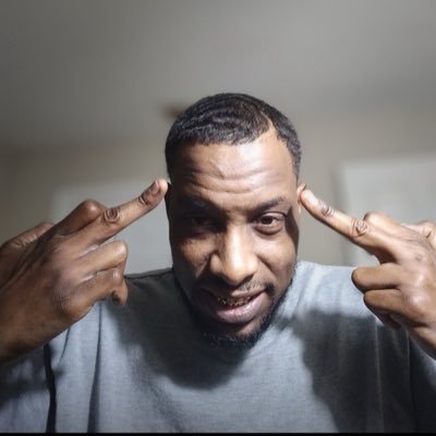 diamondsmile81's profile picture. 