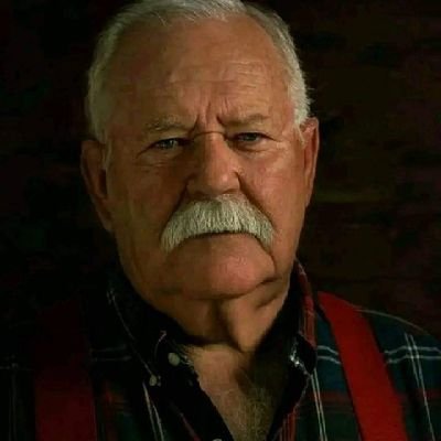 Older RB | Stories about older men and young adults 🔥 Passion, intense sex, drama, and unexpected twists in every episode. 18+ only.