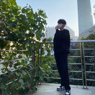 yanyuen_m's profile picture. 发情的狗