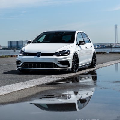 車アカ 🚗→VW Golf7.5R 趣味で車の写真撮ってます📸 撮影依頼はDMまで📩 たまにオフ会もやったりしてます