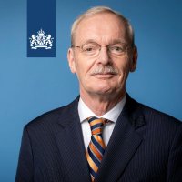 Jean Rummenie (@staslvvn) 's Twitter Profile