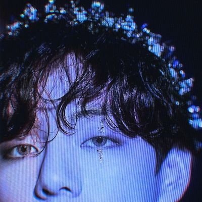 •𝐀𝐑𝐌𝐘⟬⟭• •𝟕 𝐰;𝐭𝐡 𝐦𝐞• •𝐌𝐨𝐨𝐧𝐜𝐡𝐢𝐥𝐝☪︎♪•
🪐@netterJudasBaum 🫧@violetmoon7fe