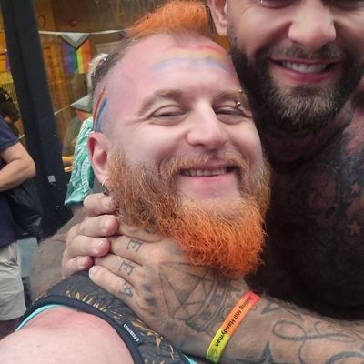 🎮#Gaymer
🕹️Collector
🐻Bear
❤️JRPGs
🧡Tails
💛single
💚VOTE GREEN
💙Sega/Atlus
💜Purple
💗Poly
🖤T/BLM
🧠 MentalHealthMatters
🫀#HeartFailureAwareness