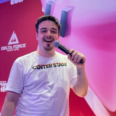 Twitch Streamer | @thetrekcentral Host | Ubisoft Ambassador | Charity fundraiser | Pub Quiz & event Host | Cat dad | Jaffa Cake Enthusiast | Gaymer
