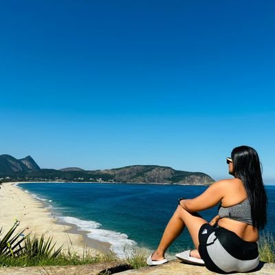 Capricorniana 😍 vascaína 🖤 Baladeira de ofício 💋 Não tente me rastrear sou bicho solto 🤪 muito apaixonada pela vida 💗👏🧩#D💘💍