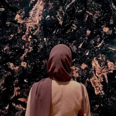 aman_jarrar's profile picture. لا شرقية ولا غربية