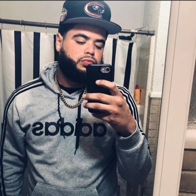 longlivedemons's profile picture. 