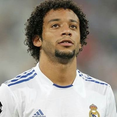 Descendant d'Abdul Kader Kane leader toucouleur du Fouta Toro ✋🏿🙂↕️
#madrid #cr7 #marcelo #güler