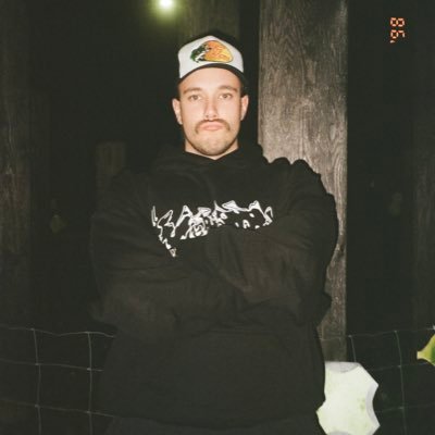 Karpador64's profile picture. Smash Bruder for @ScytheofSeraph | Likes the funny pink man | 🇨🇦/🇨🇭 | Be kind | #GoHabsGo