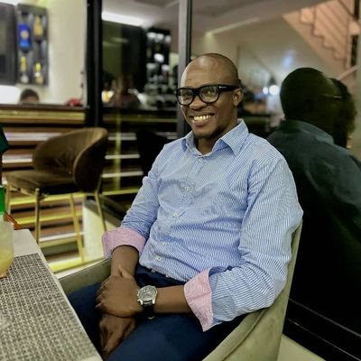 JuniorMuteba13's profile picture. ingénieur pétrolier