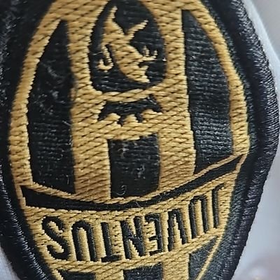 nonsonouninside's profile picture. 