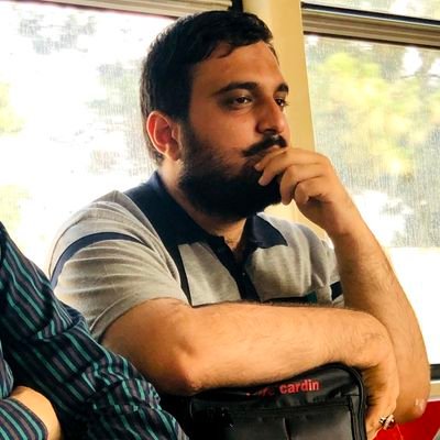 morisoran2002's profile picture. عکاس خبری که، مشغول خوندن حقوقه :)