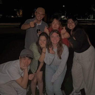 1eUjiPlg52ZxAxD's profile picture. meme大好き