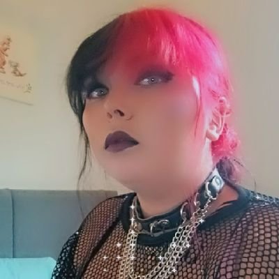 Yasmin06944222's profile picture. 