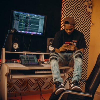Music Producer | Artist | Sound Engineer |